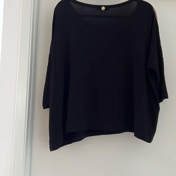 Versace - Picture 5 of 8